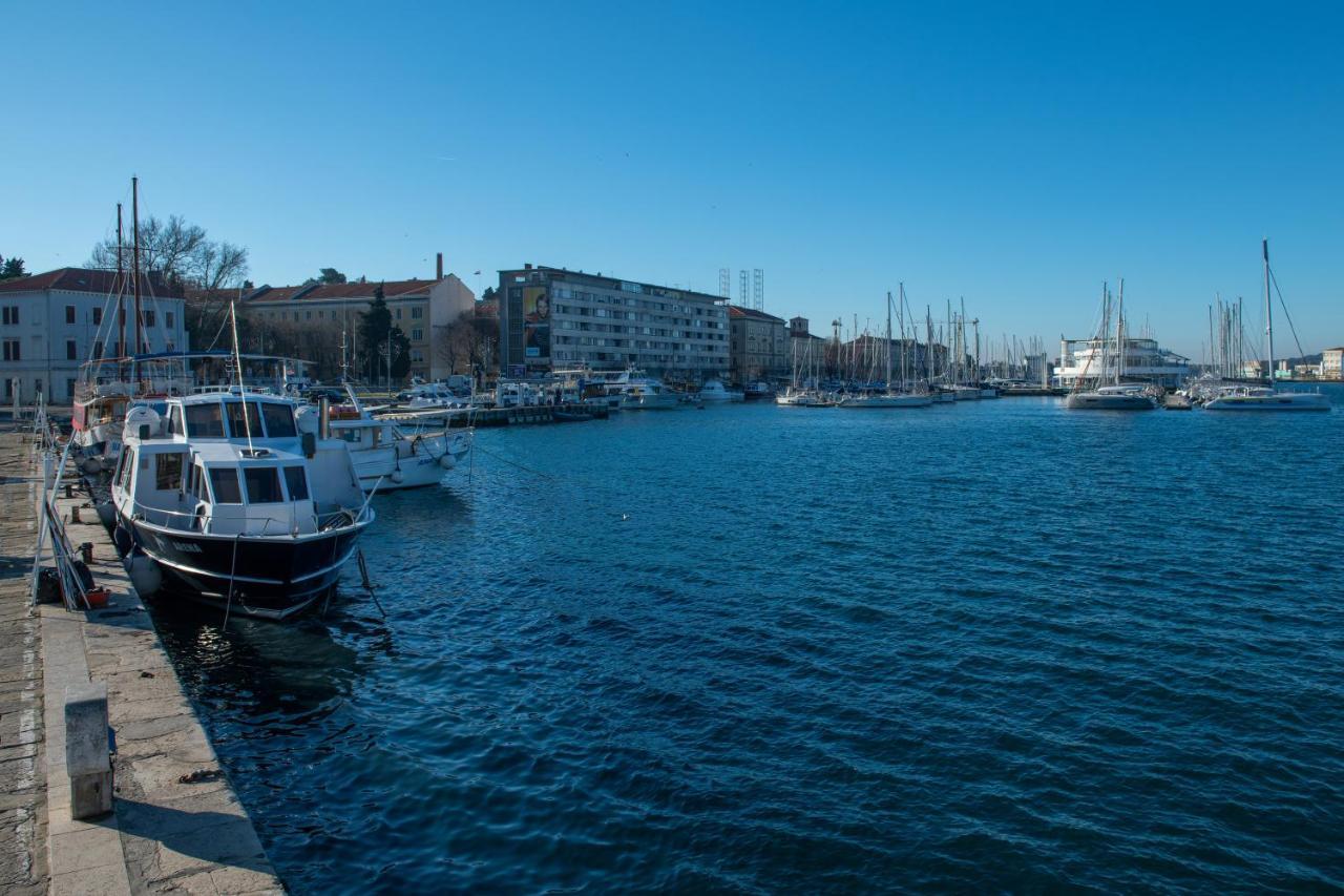 Apartman Point Pola Esterno foto