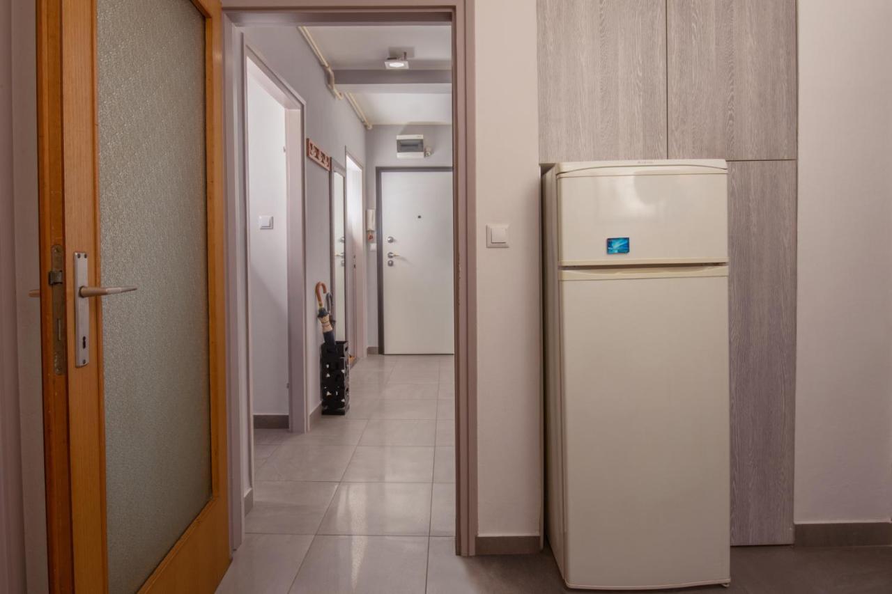 Apartman Point Pola Esterno foto